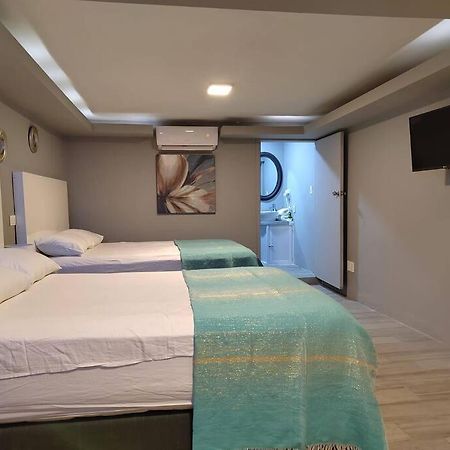 10Th Ave Suite Cozumel Buitenkant foto